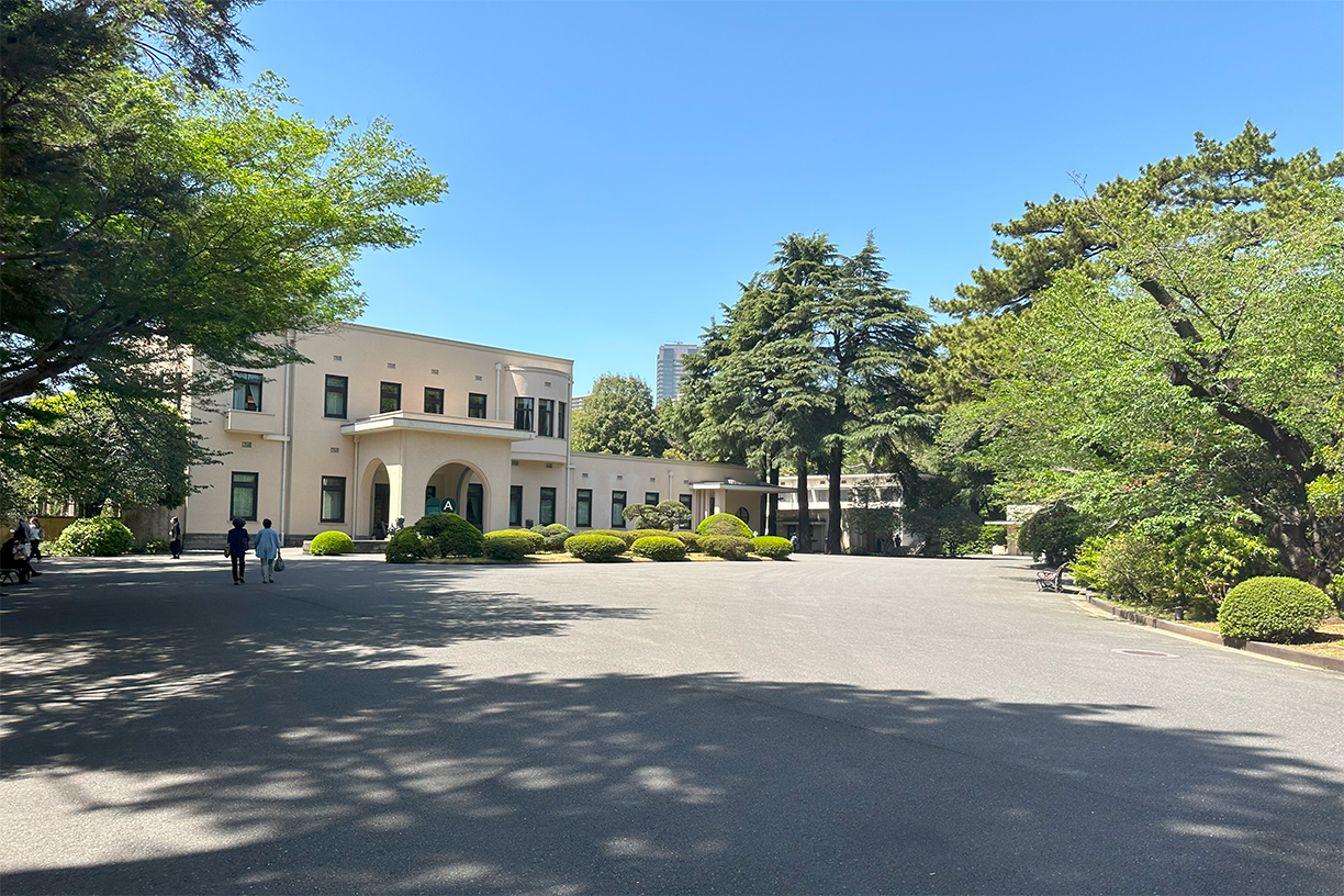 東京都庭園美術館 徒歩約18分(約1,400m)
